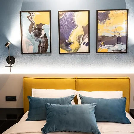 Luxury 5 Lejlighed
